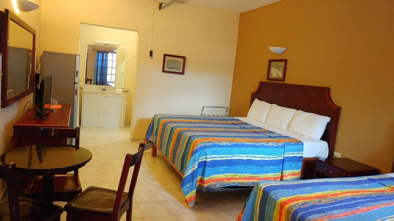 Sun Suites Κοζουμέλ Εξωτερικό φωτογραφία